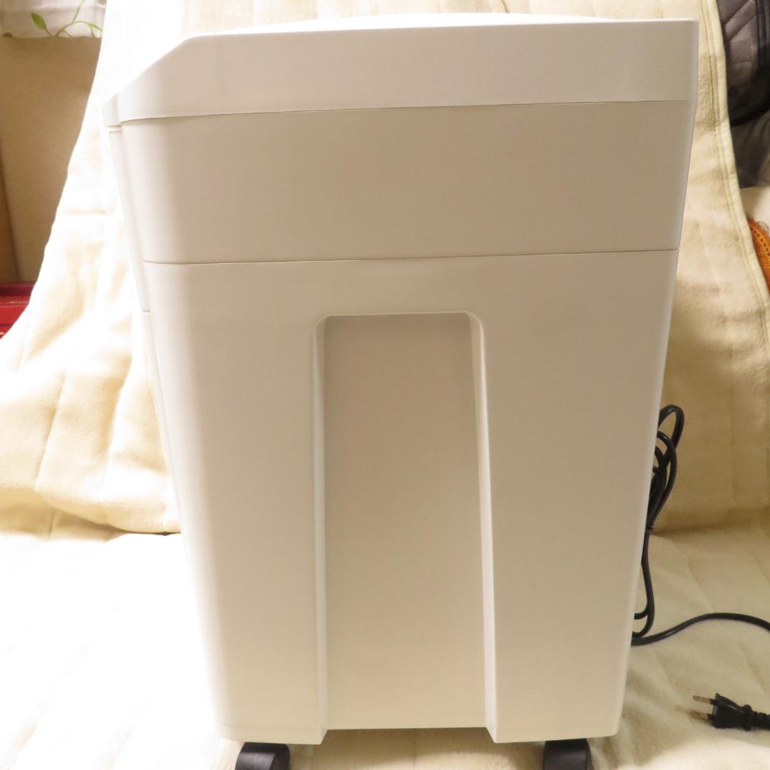 美品　アイリスオーヤマ オートフィードシュレッダー AFS160M 2023年