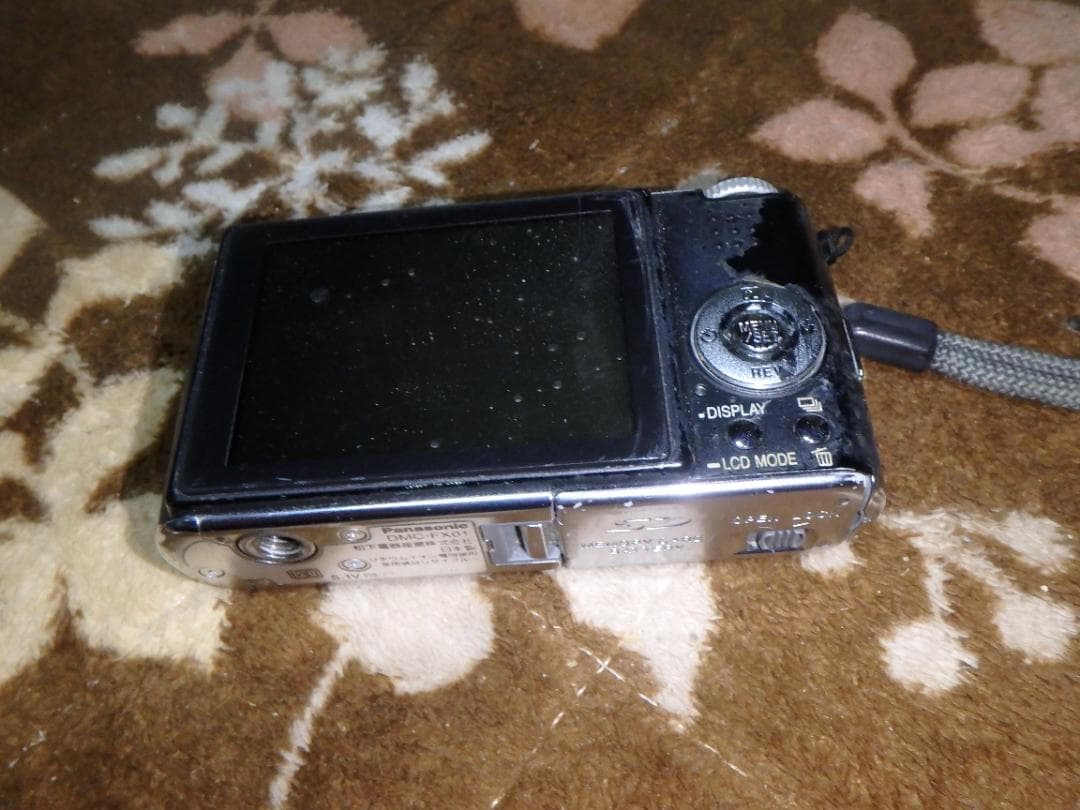 動作品 パナソニック DMC-FX01 LUMIX デジタルカメラ