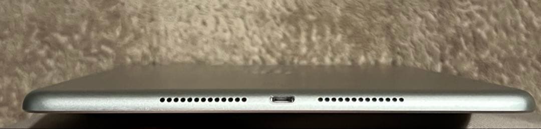 【匿名取引】iPad 第9世代 256GB 10.2インチ 中古品 本体のみ