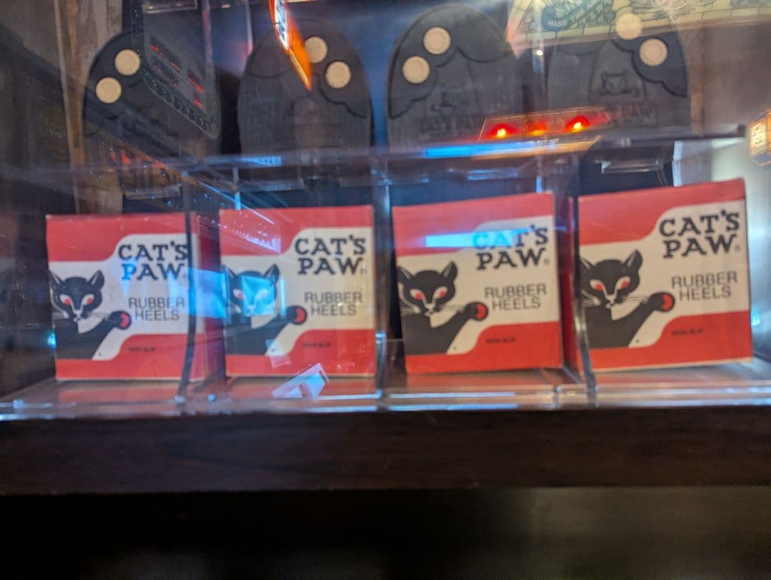 アンティーク雑貨 CAT'S PAW