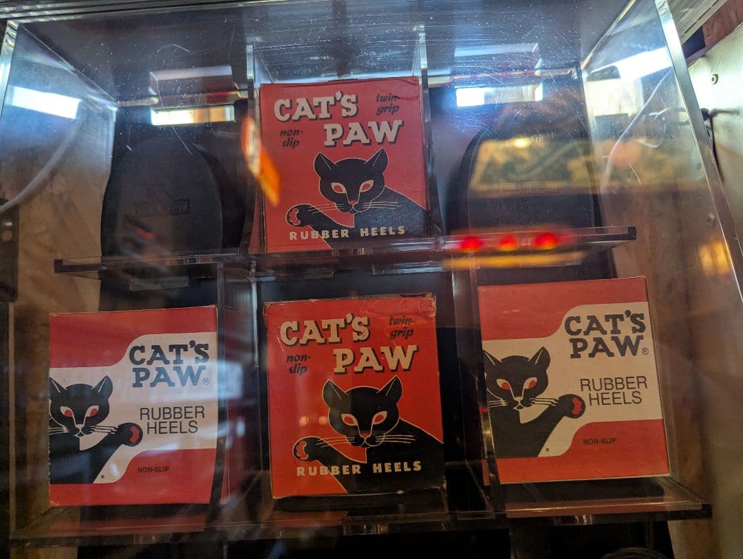 アンティーク雑貨 CAT'S PAW