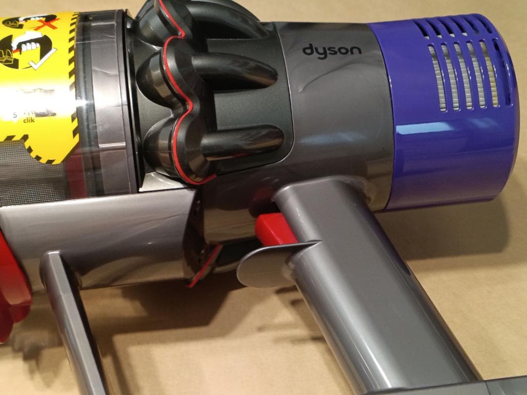 【USモデル】dyson cyclone V10 absolute ロングビン