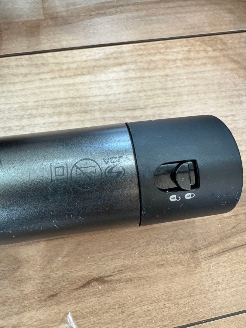 【ジャンク】dyson HS01 VNS FN ダイソン ヘアアイロン
