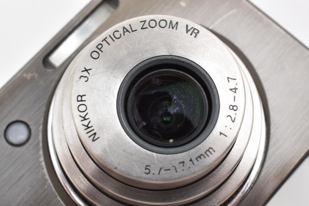 Nikon COOLPIX S500 コンパクトデジタルカメラ アーバンブラック