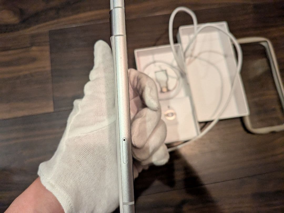 美品 Google pixel 7a スノー Simフリー ケース付き
