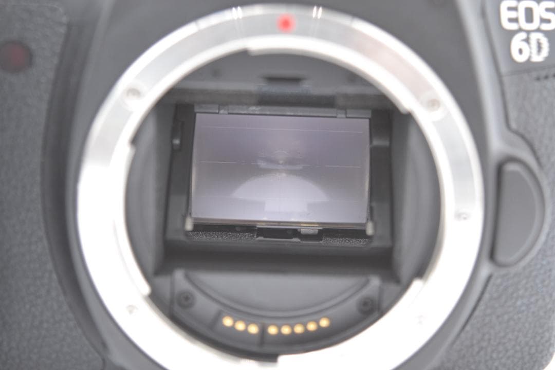 ■ 美品 ■ キャノン　Canon EOS 6D ボディ