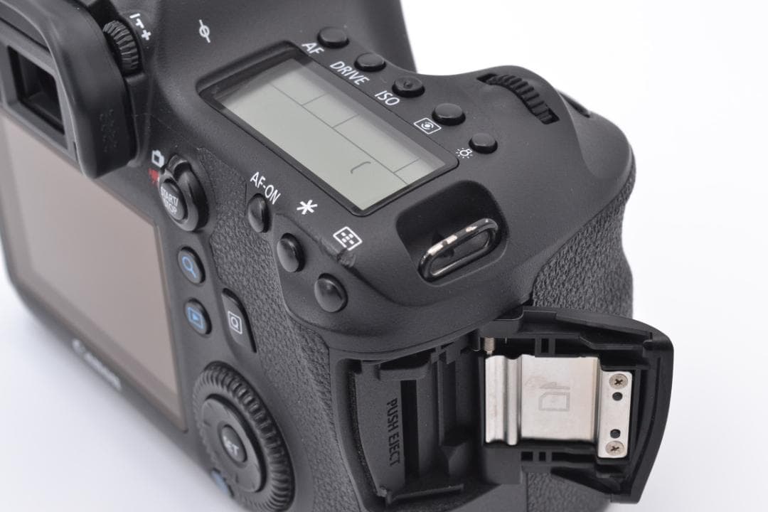 ■ 美品 ■ キャノン　Canon EOS 6D ボディ