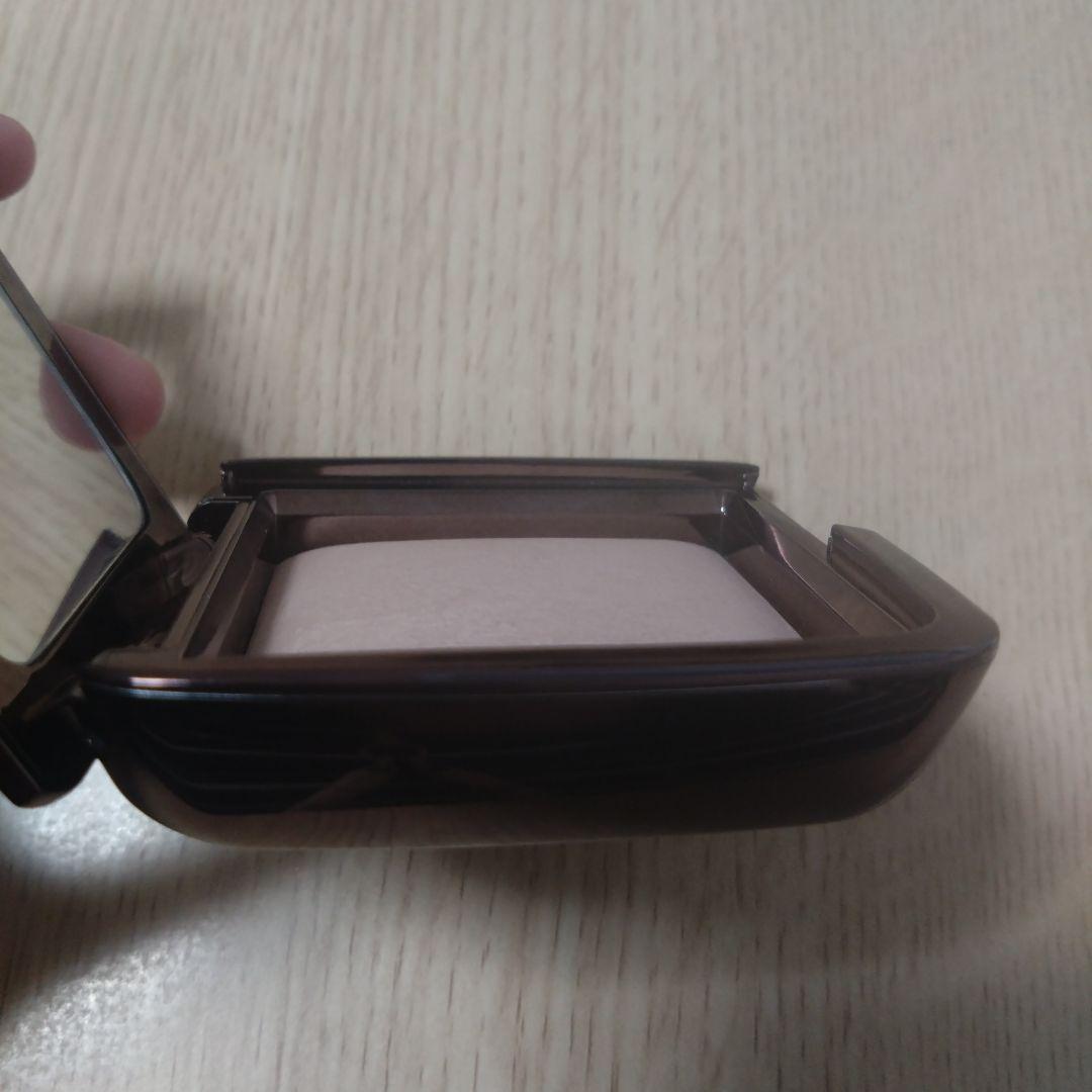 アワーグラス　アンビエントライティングパウダー DIM LIGHT