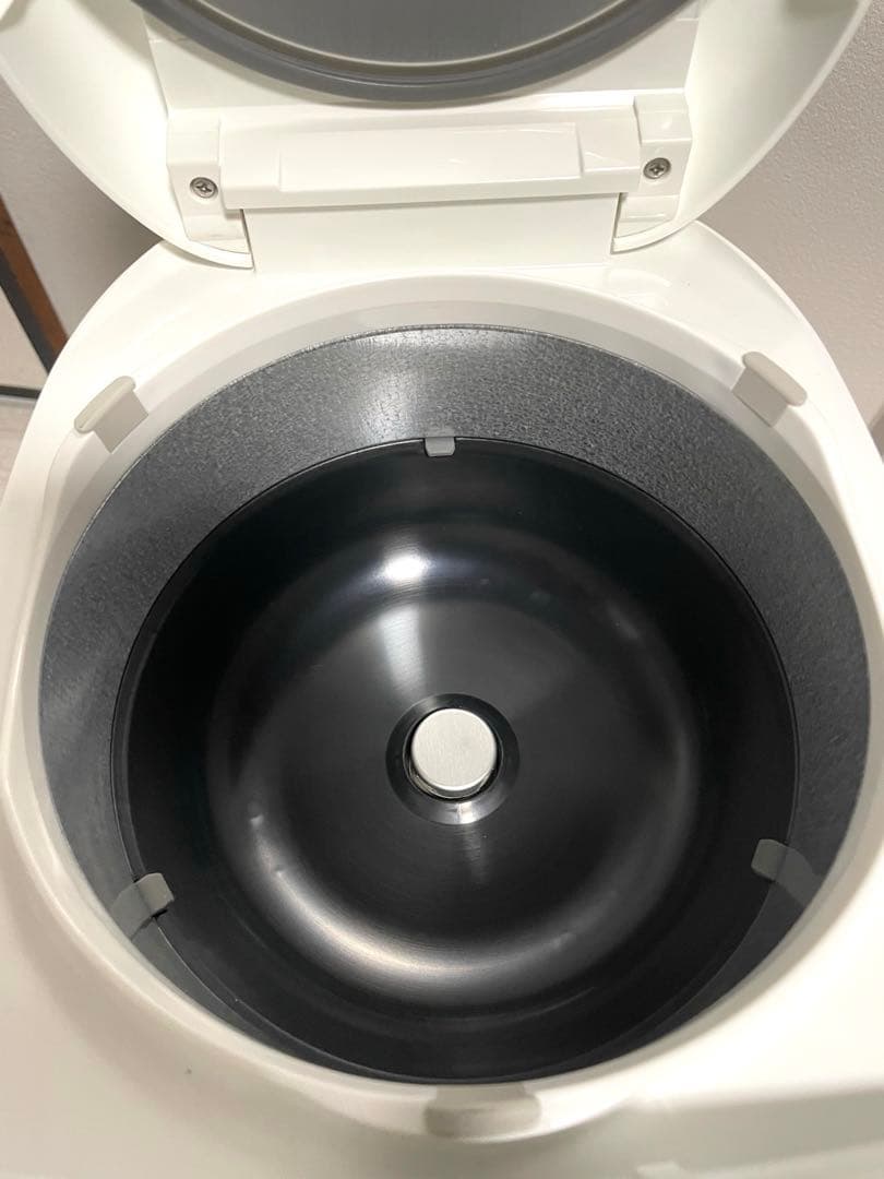 未使用　ZOJIRUSHI NP-EB10 炊飯器 IH 日本製