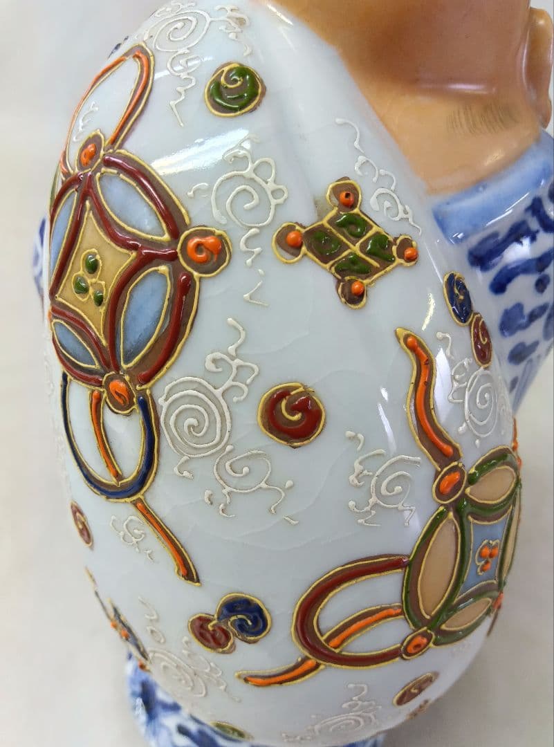 布袋様　陶器製置物　七福神　縁起物　玄関飾り　布袋尊　インテリア