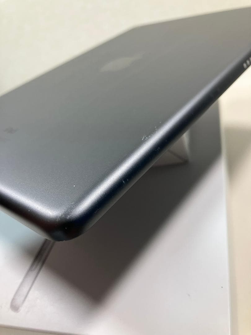 iPad 第9世代　64GB グレー　Wi-Fiモデル カバーガラスつき