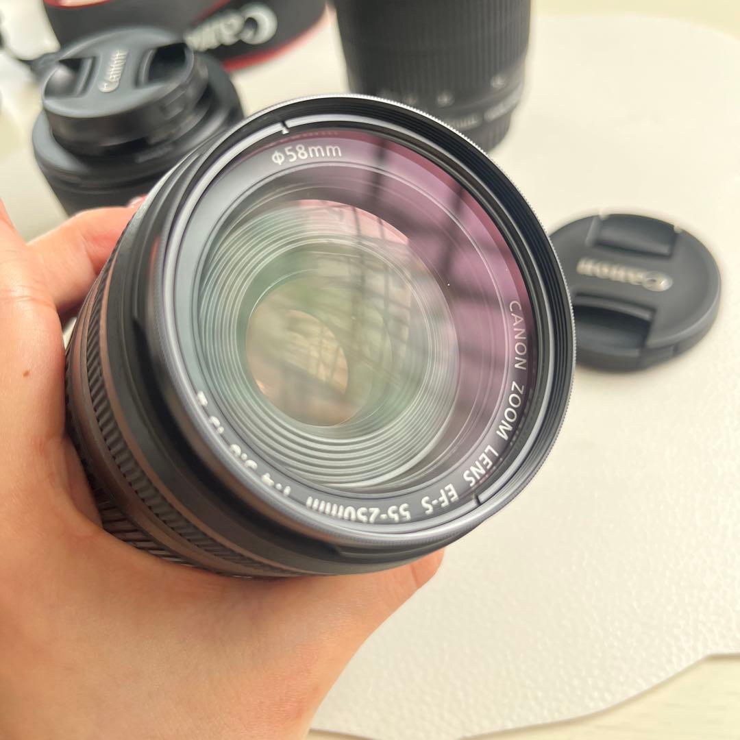 Canon EOS Kiss7 一眼レフカメラ　単焦点レンズ