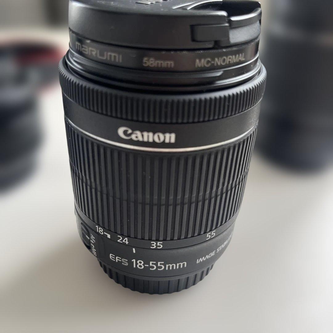 Canon EOS Kiss7 一眼レフカメラ　単焦点レンズ