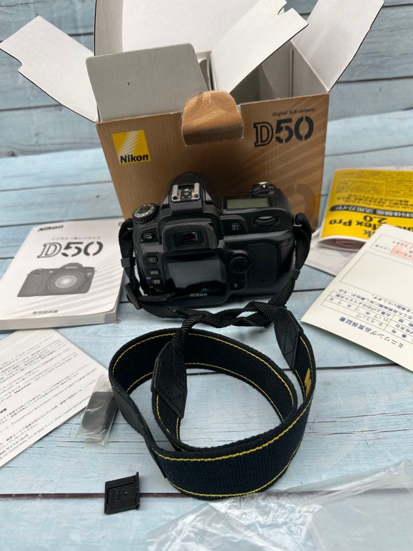 ニコン（Nikon）のデジタル一眼レフカメラ「D50」(H46)