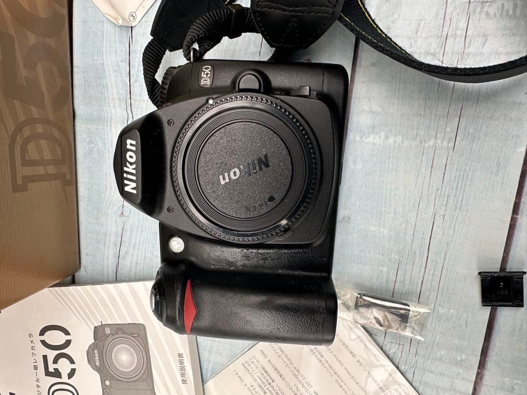 ニコン（Nikon）のデジタル一眼レフカメラ「D50」(H46)