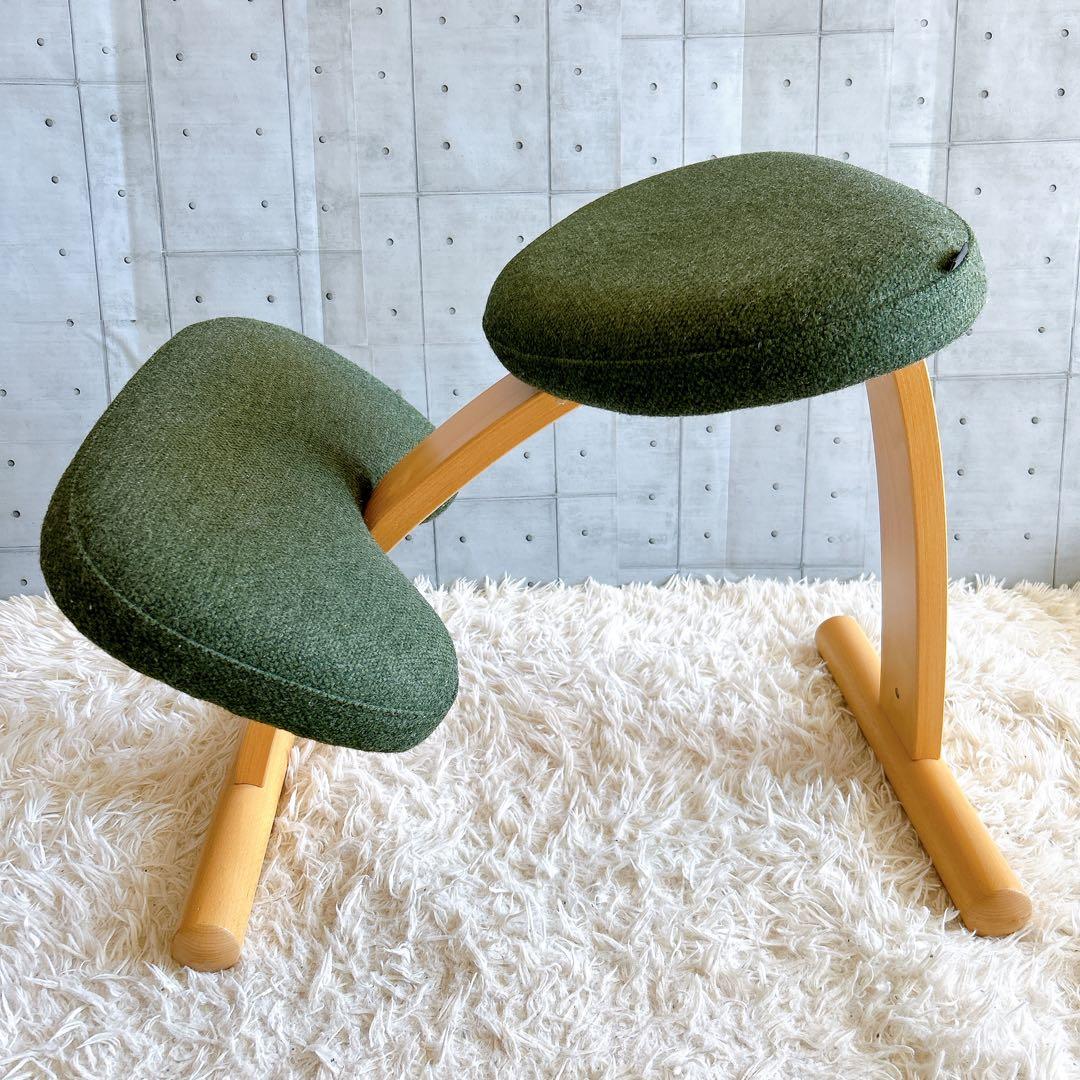 美品　リボ　RYBO　バランスチェア　バランスイージー　人気色　グリーン
