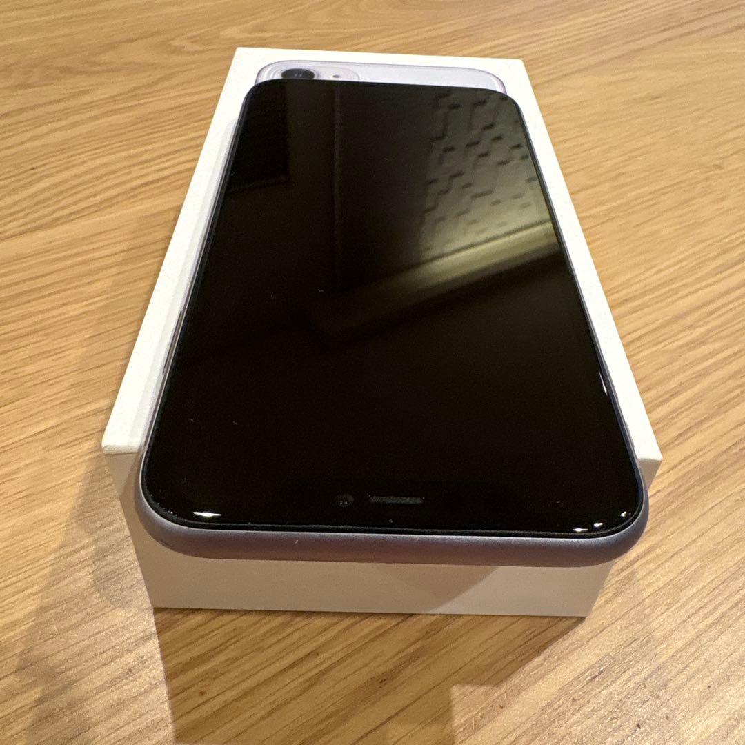 ファファ Apple iPhone11本体 256GBパープル