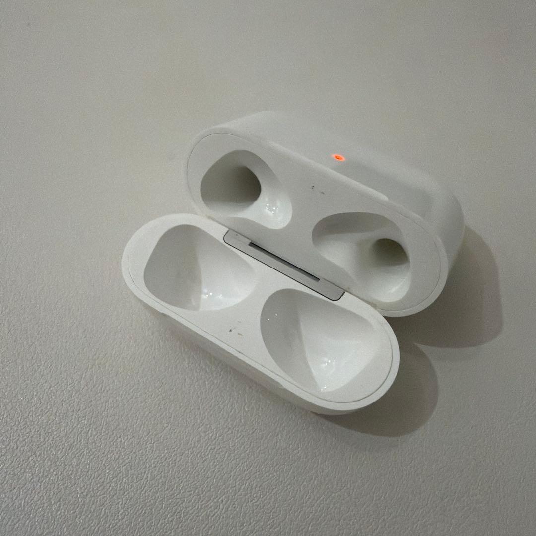Apple AirPods 第3世代　A2564