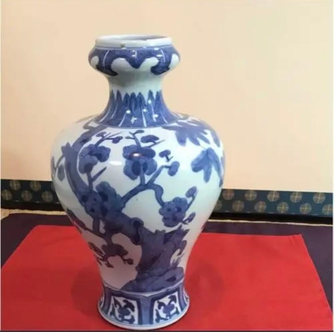花瓶　青花磁器　中国大明宣徳　明時代