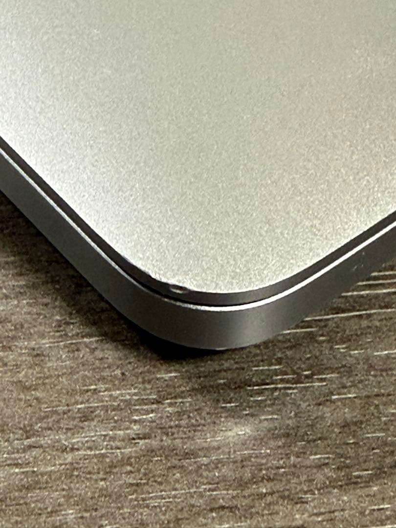 M1 MacBook Pro 13インチ スペースグレイ