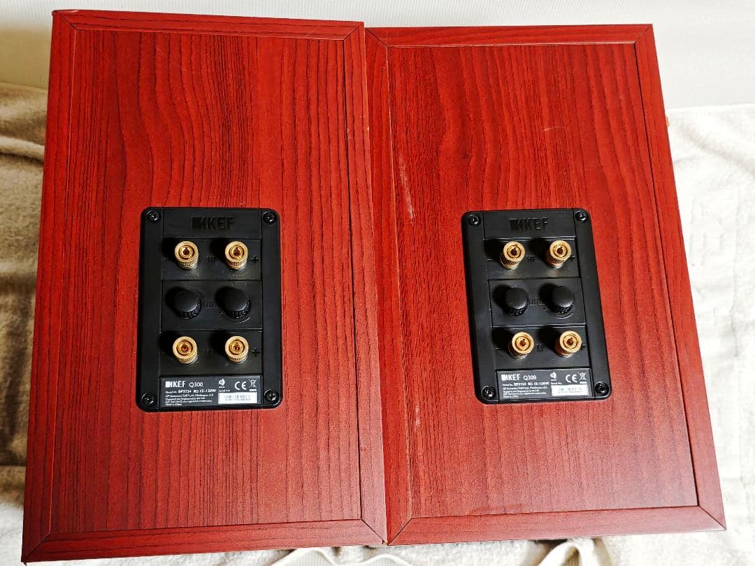 良品 KEF ケーイーエフ Q300 SP3724 ブックシェルフスピーカー