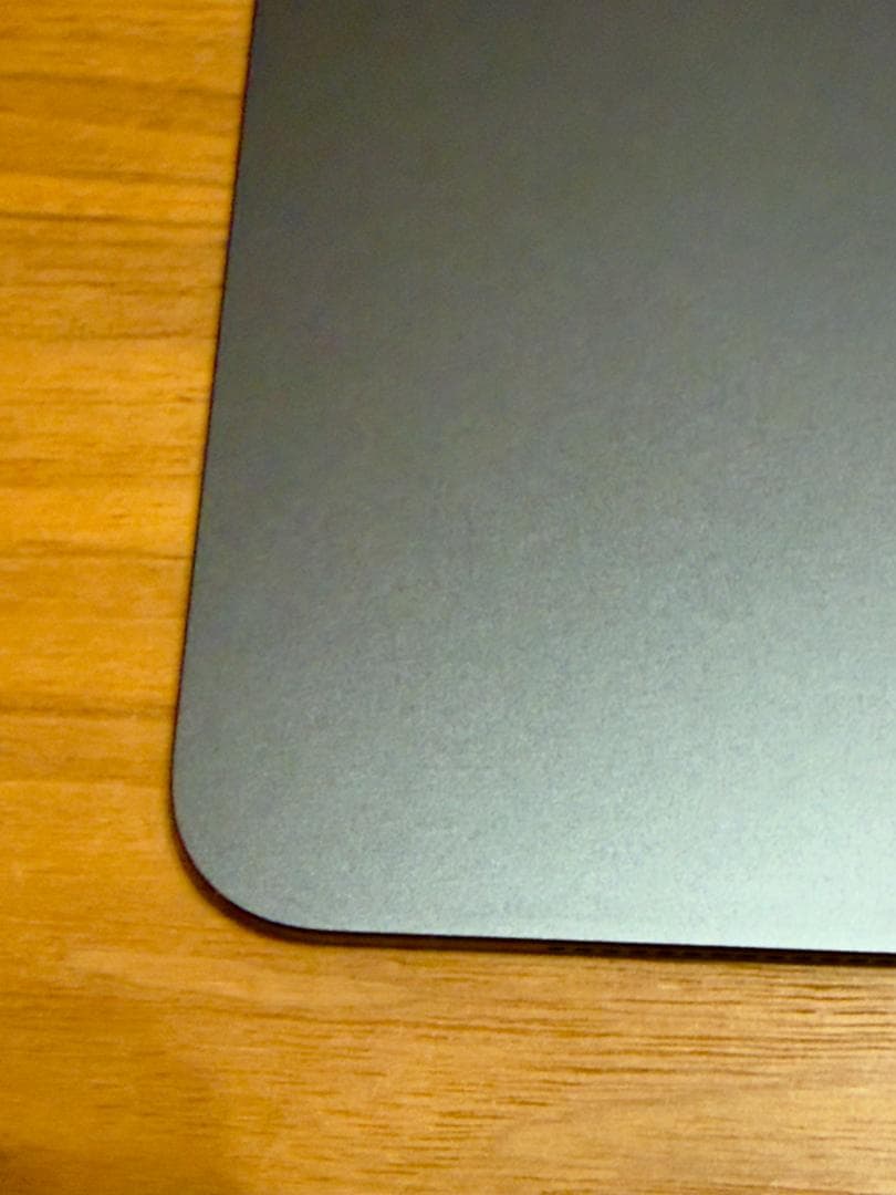 中古品 iPad Pro M4 13インチ MVX23J/A 256GB