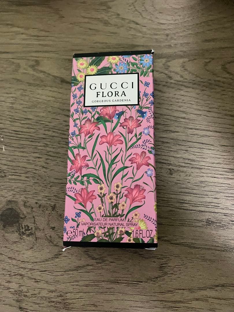 GUCCI フローラ ゴージャス ガーデニア オードパルファム 香水 50ml