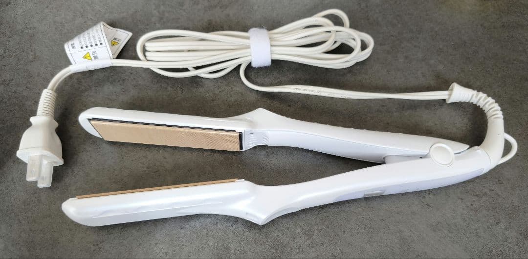 【ジャンク品】KINUJO ストレートヘアアイロンLM225 絹女