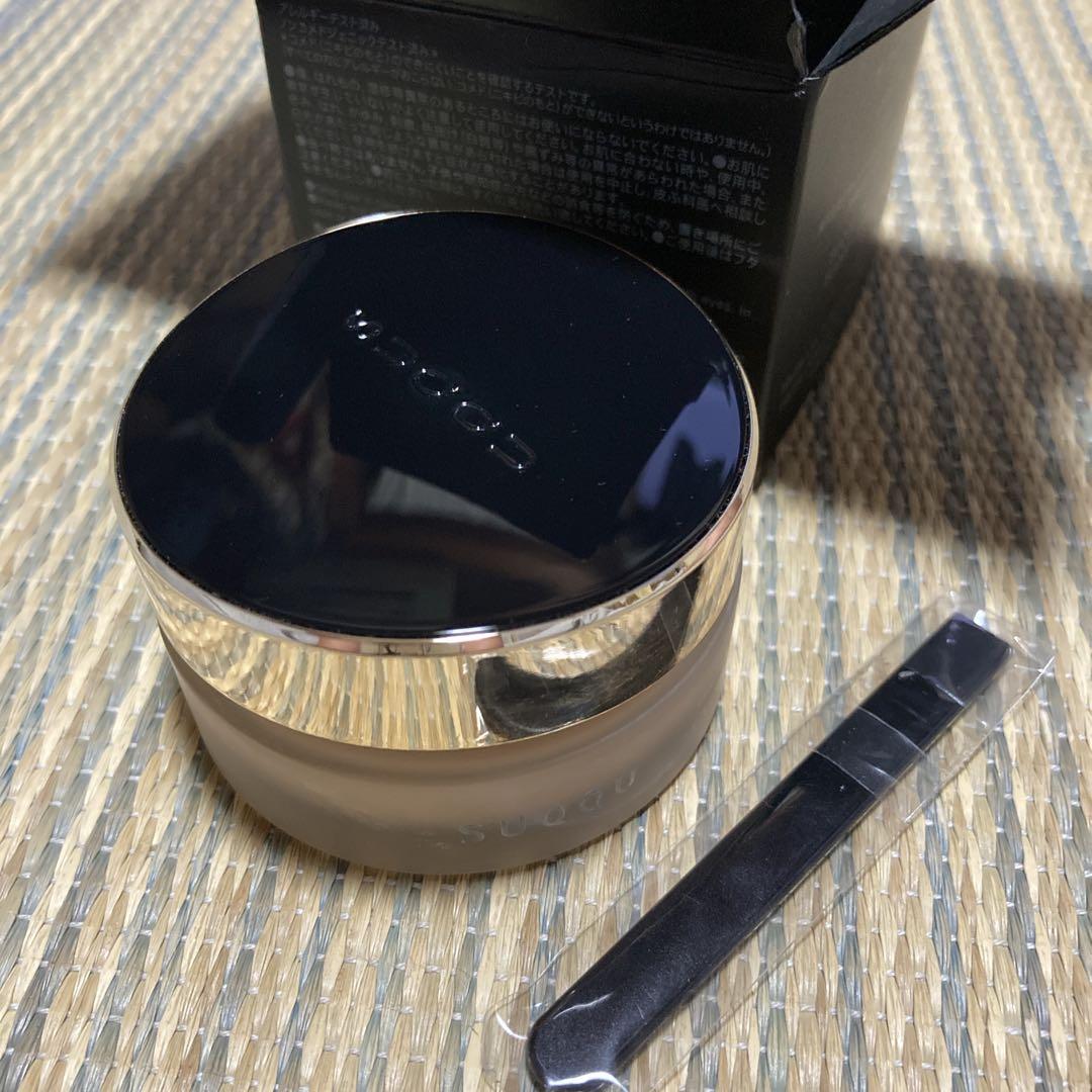 新品・未使用　SUQQU クリームファンデーション 箱入り　110