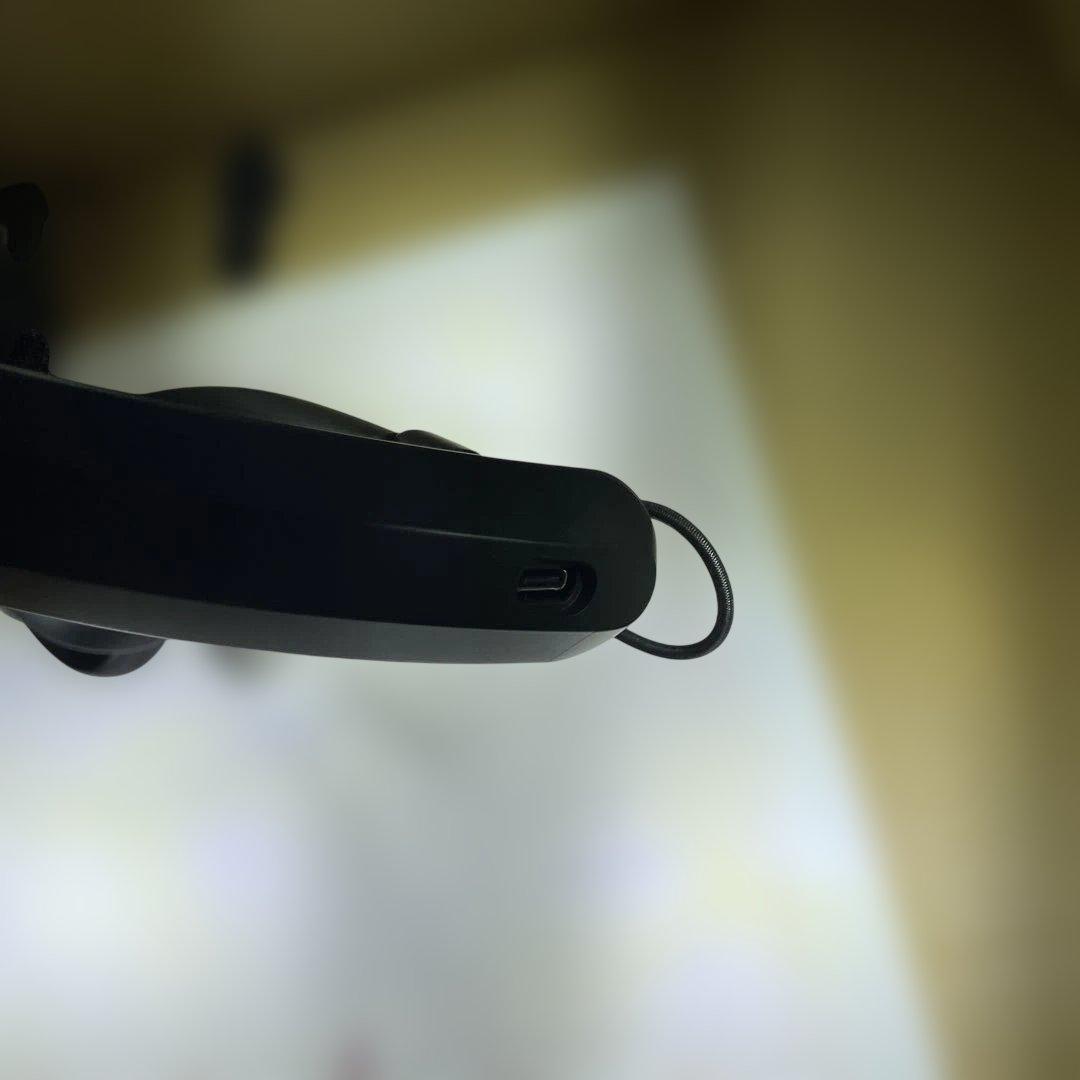 4 美品 valve indexコントローラー左のみ　 動作確認済み　清掃済み