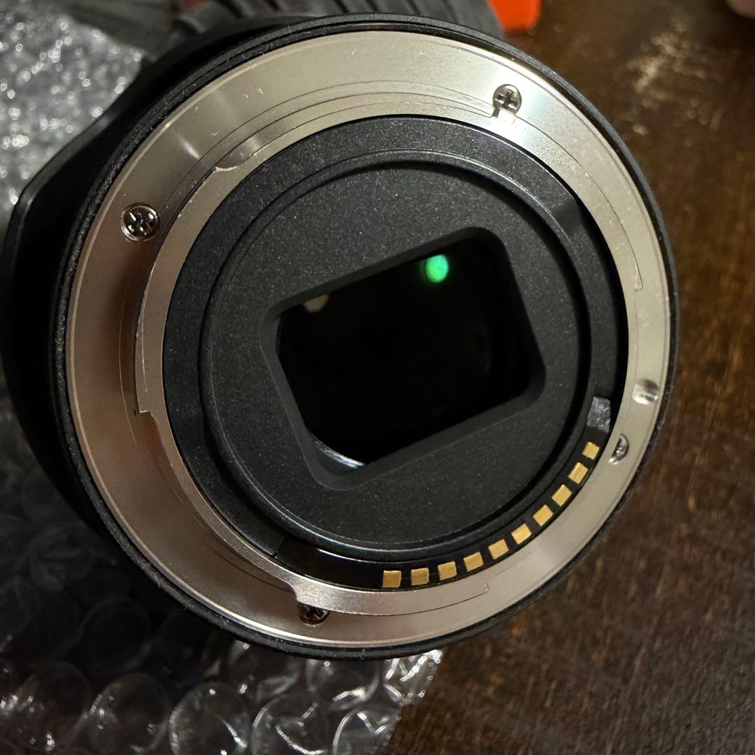 SONY E PZ 10-20mm F4 G レンズ / APS-C