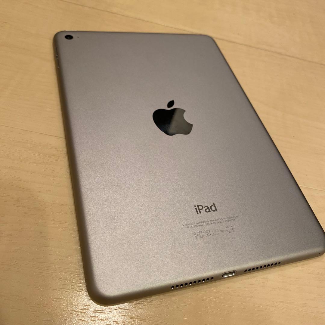 Apple iPad min4 本体