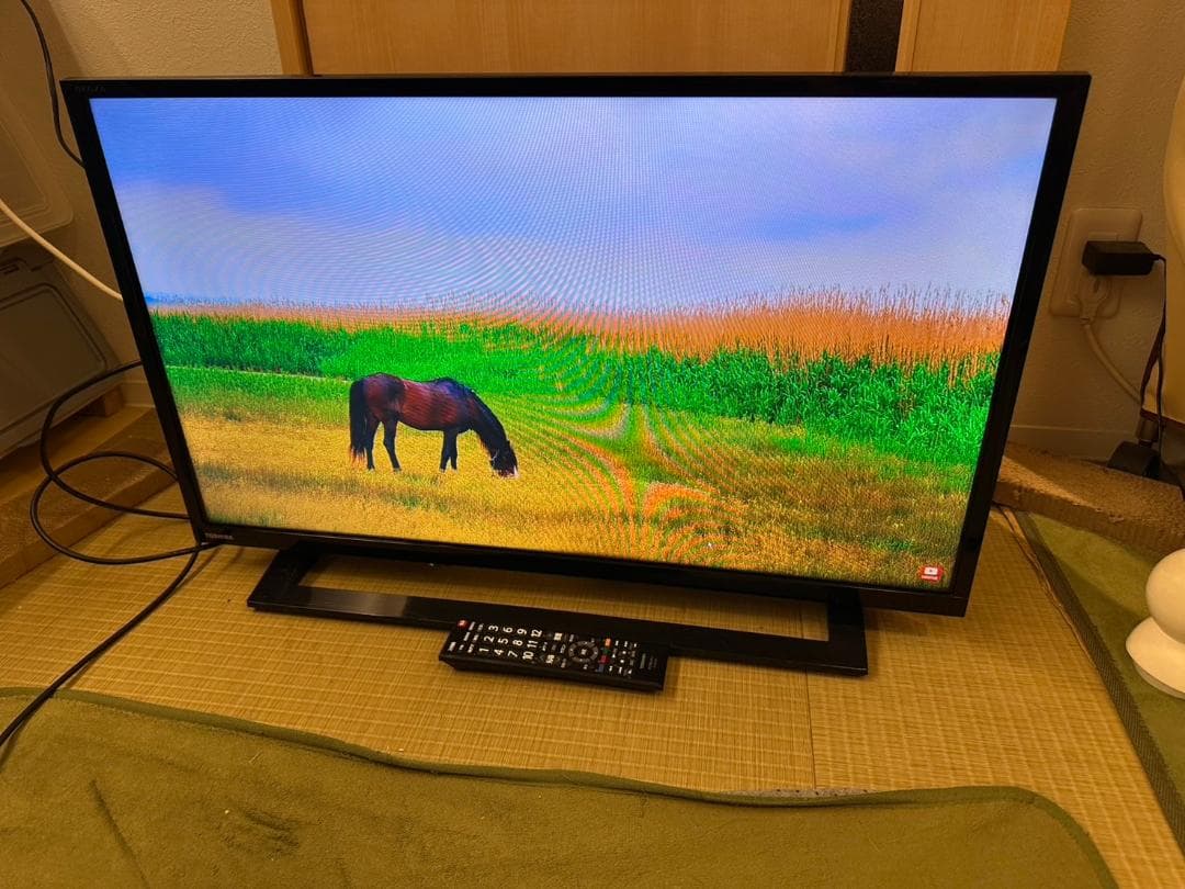東芝 TOSHIBA　レグザ　テレビ 32型　32S22　2018年製　極美品！