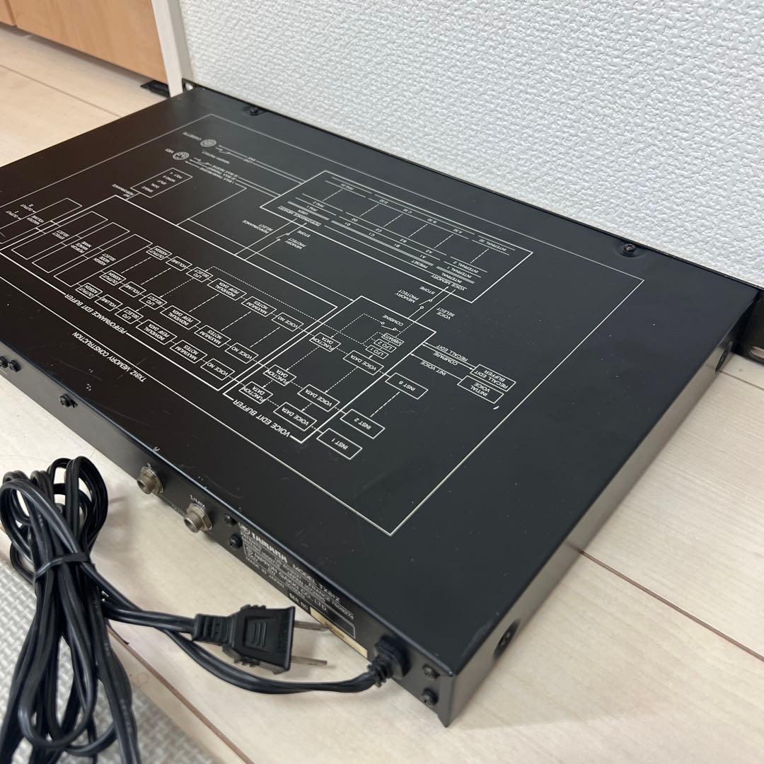 YAMAHA TX81Z MIDI 音源モジュール FM トーンジェネレーター