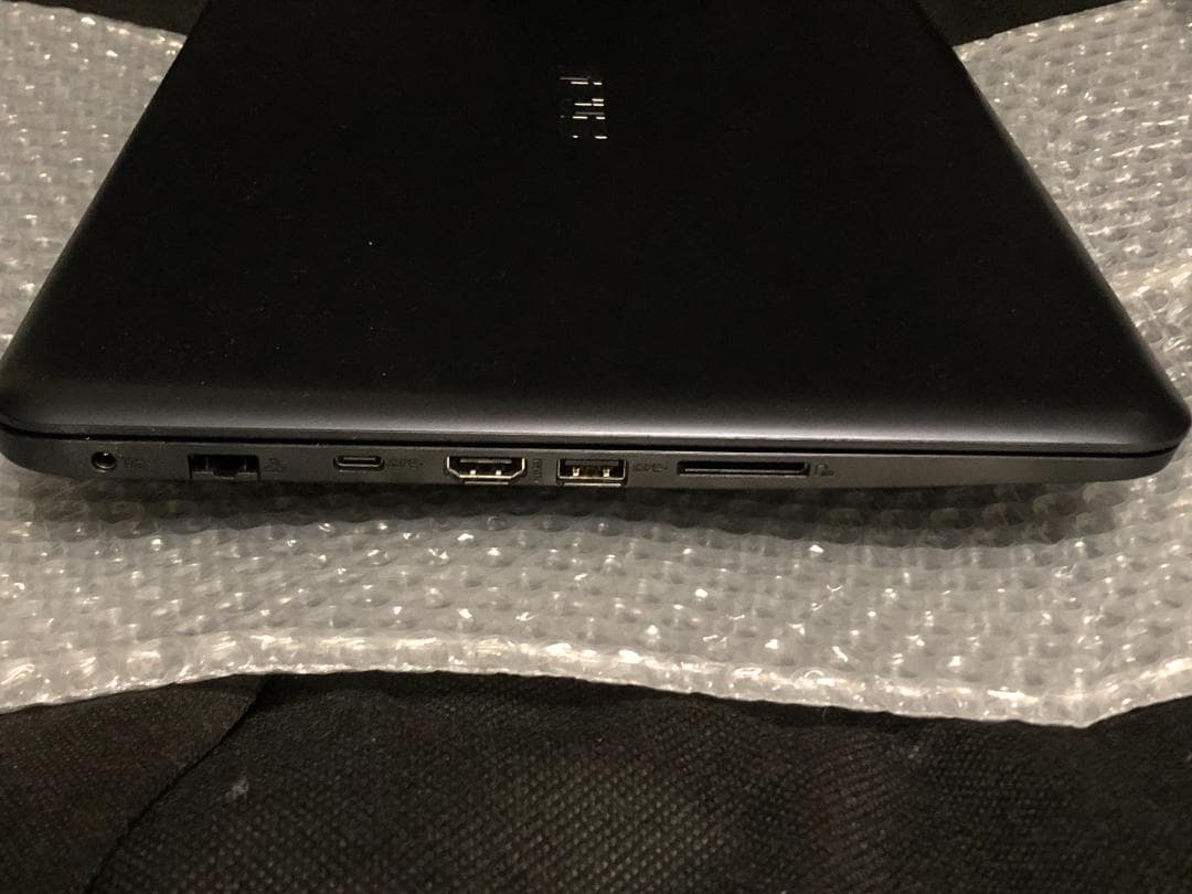 ASUS E14 E402WA・32GB+SSD-256GB・2018年モデル②