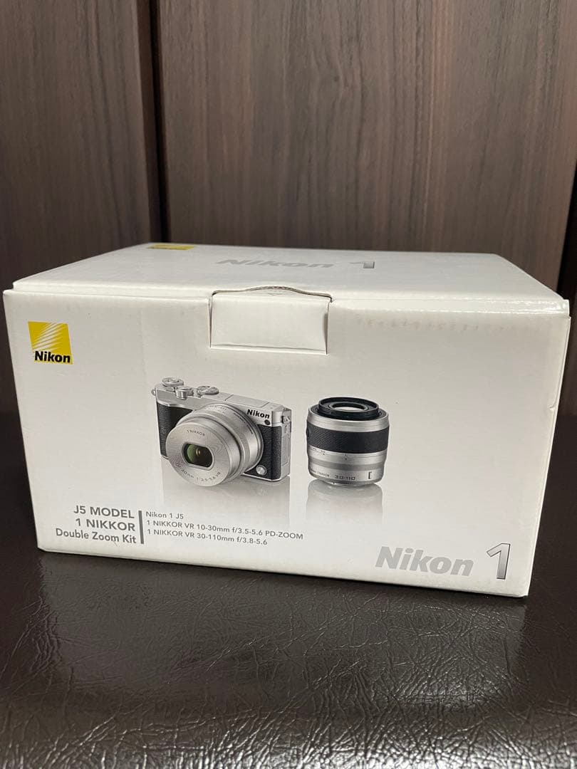 【16日13時まで値下げ】Nikon（ニコン） 1 j5ダブルズームレンズキット