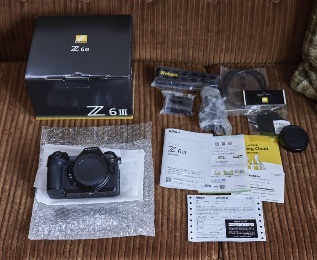 Nikon Z6III ボディ ミラーレスカメラ ニコン 付属品完備 ほぼ未使用