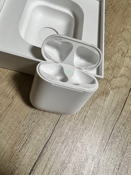 Apple AirPods  第2世代