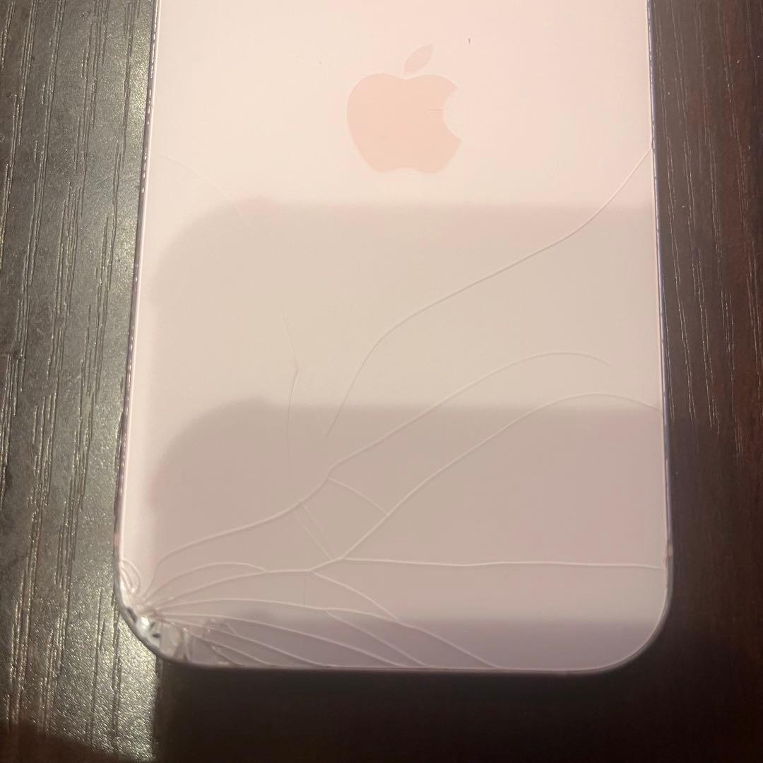 Apple iPhone 15 ジャンク品　ケース付き