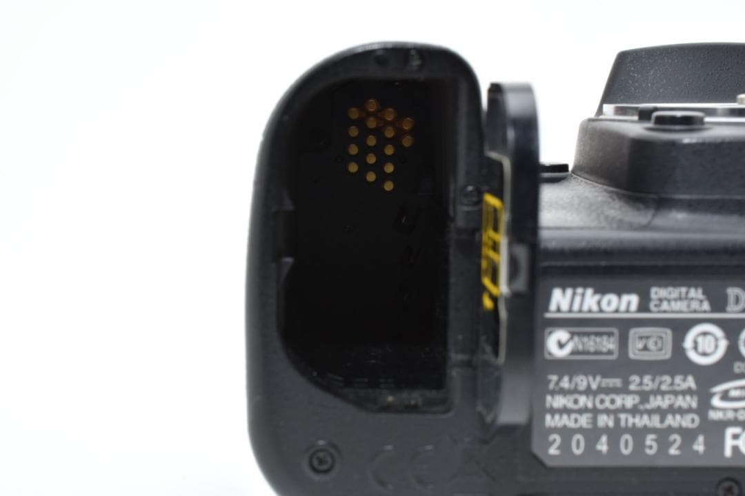 ★撮影枚数3,229枚・ジャンク品★ ニコン D90 ボディ #20912