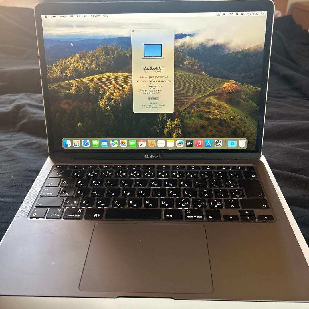 MacBookAir20s 13インチ i3 16GB 256GBバッテリー正常