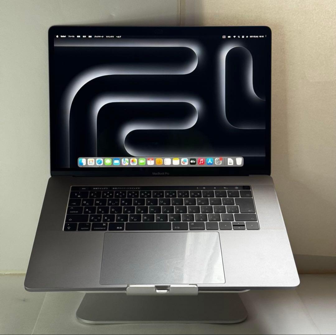 大画面MacBook Pro 15㌅ i7/16G/256G/AMDRareon