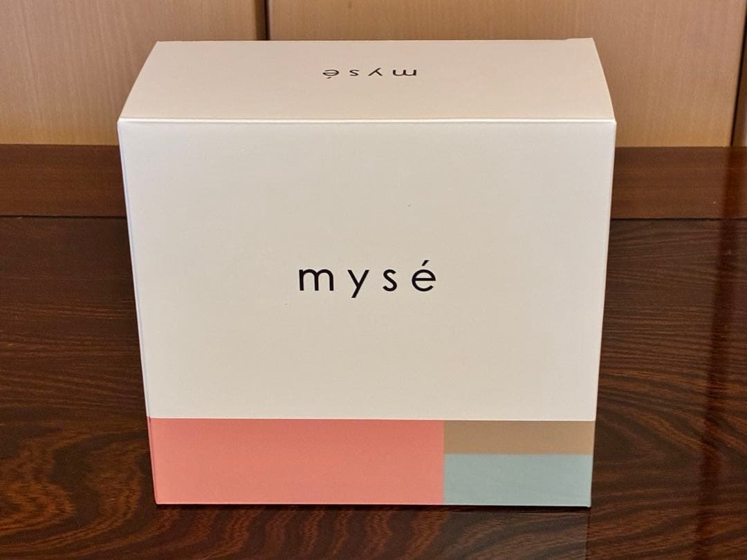mysé 美顔器 ホワイト 充電器付き