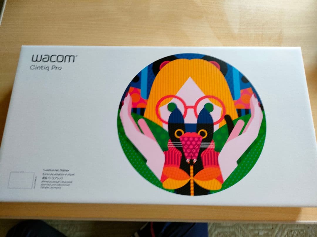 Wacom Cintiq Pro　液晶ペンタブレット