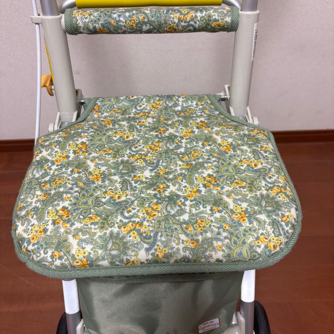 美品 象印ベビー シルバーカー ライト・ミニ N 花柄 ヘルスバッグ取説あり