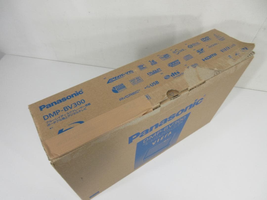 0604Z Panasonic BDプレーヤーポータブルテレビDMP-BV300