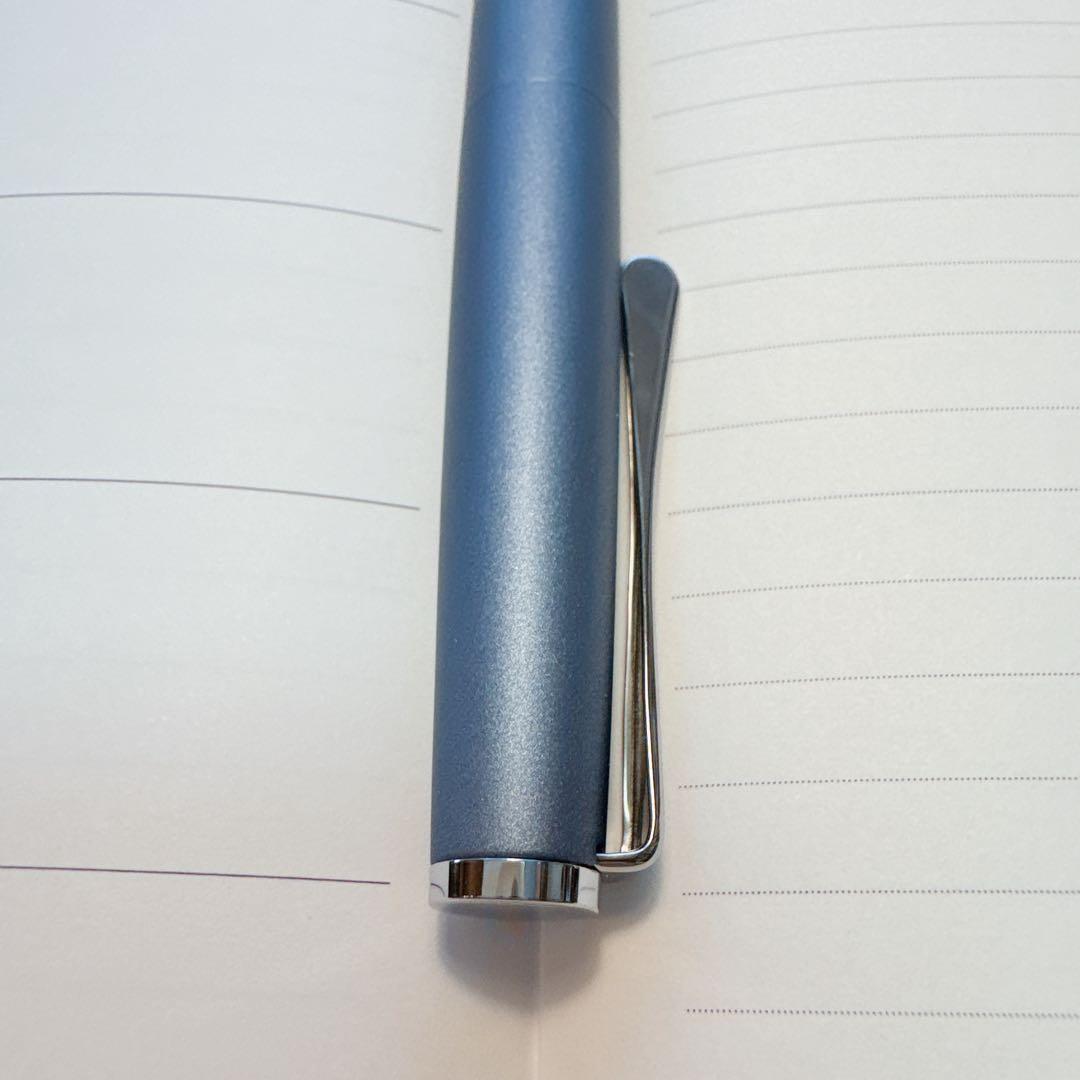 【限定色・極美品】LAMY studio グラシアブルー 万年筆 EF