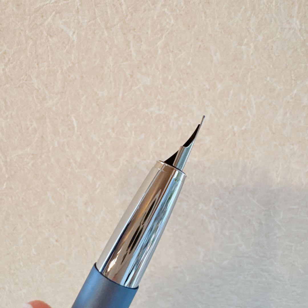 【限定色・極美品】LAMY studio グラシアブルー 万年筆 EF