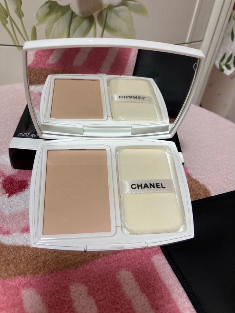 CHANEL★ファンデーション★ルブランブライトニングコンパクト★BR12！