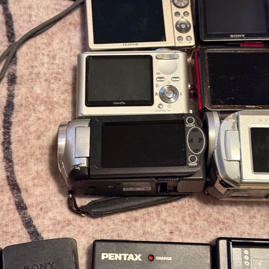 デジタルカメラ、フィルムカメラ　等　まとめ売り